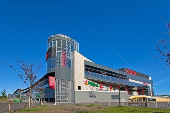 Centro commerciale e ricreativo Ozas
